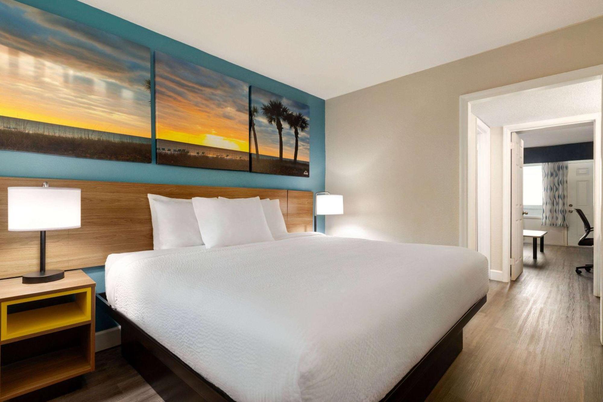 Days Inn By Wyndham Myrtle Beach-Beach Front Екстер'єр фото