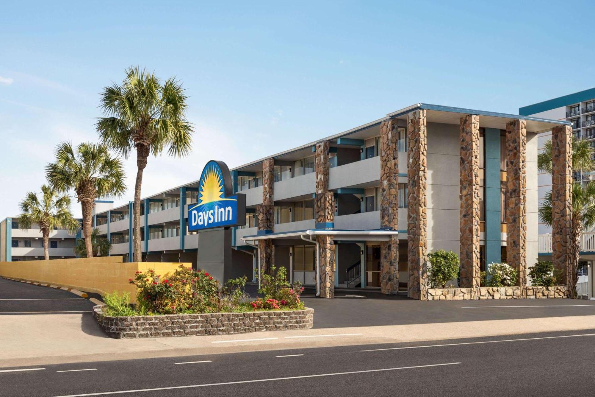 Days Inn By Wyndham Myrtle Beach-Beach Front Екстер'єр фото